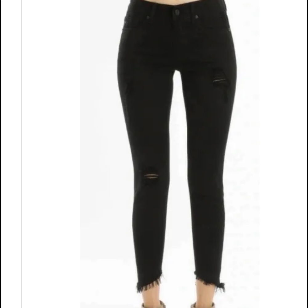 NWT Black KANCAN jeans